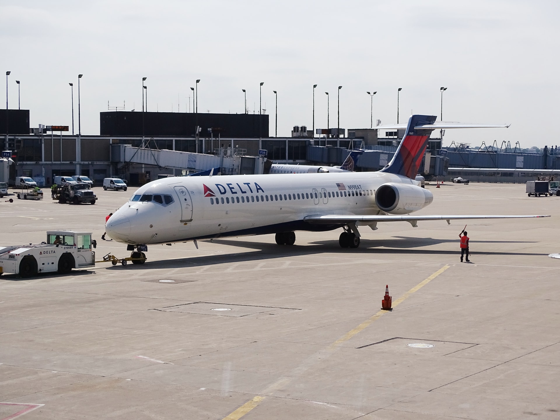 Delta Air Lines B717